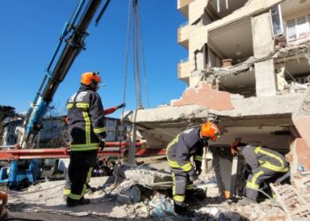 Les Pompiers Humanitaires Du GSCF : Un Soutien Essentiel Dans Un Monde En Mutation