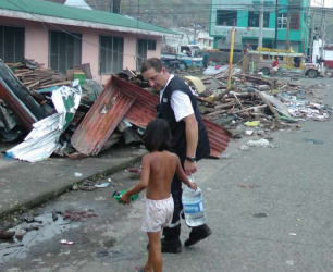 Les Pompiers Humanitaires Du GSCF : Un Soutien Essentiel Dans Un Monde En Mutation