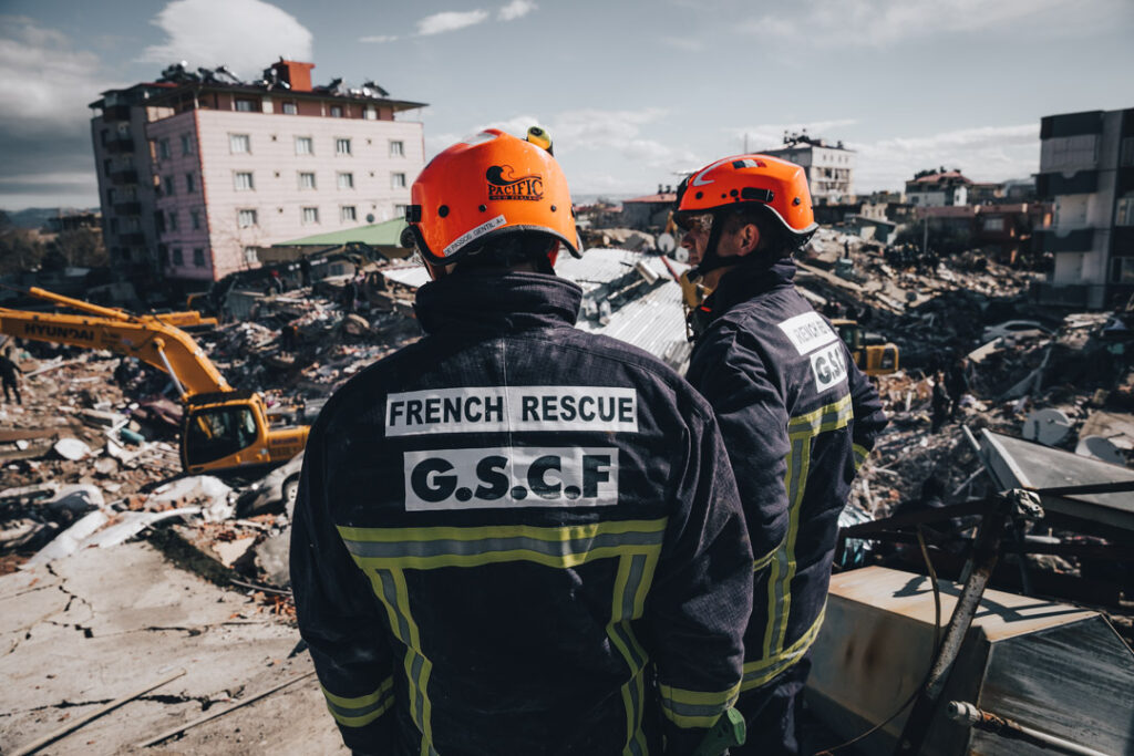 pompiers humanitaires