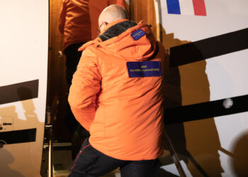 Rejoignez les Pompiers Humanitaires/pompiers humanitaires, héros, solidarité, engagement / Intervention Rapide / INSARAG