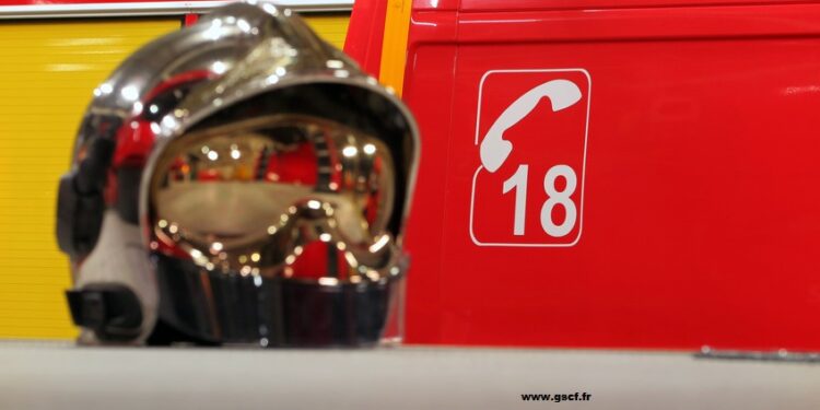 Les Pompiers Français / Les Anges Gardiens de la Nation / Les Héros du Quotidien / le Groupe de Secours Catastrophe Français