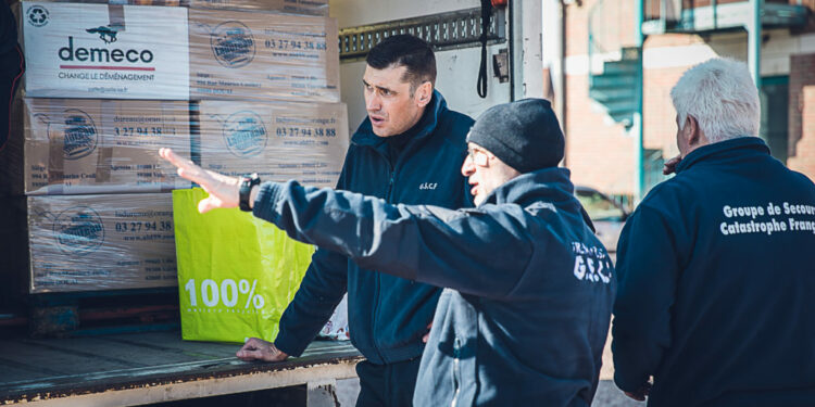 engagement / adhérents / pompier professionnel / pompier volontaire