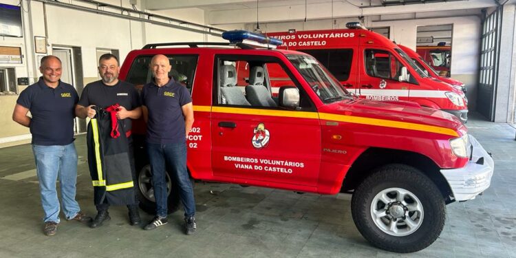 L’équipe humanitaire du GSCF apporte un soutien matériel à Viana do Castelo au Portugal