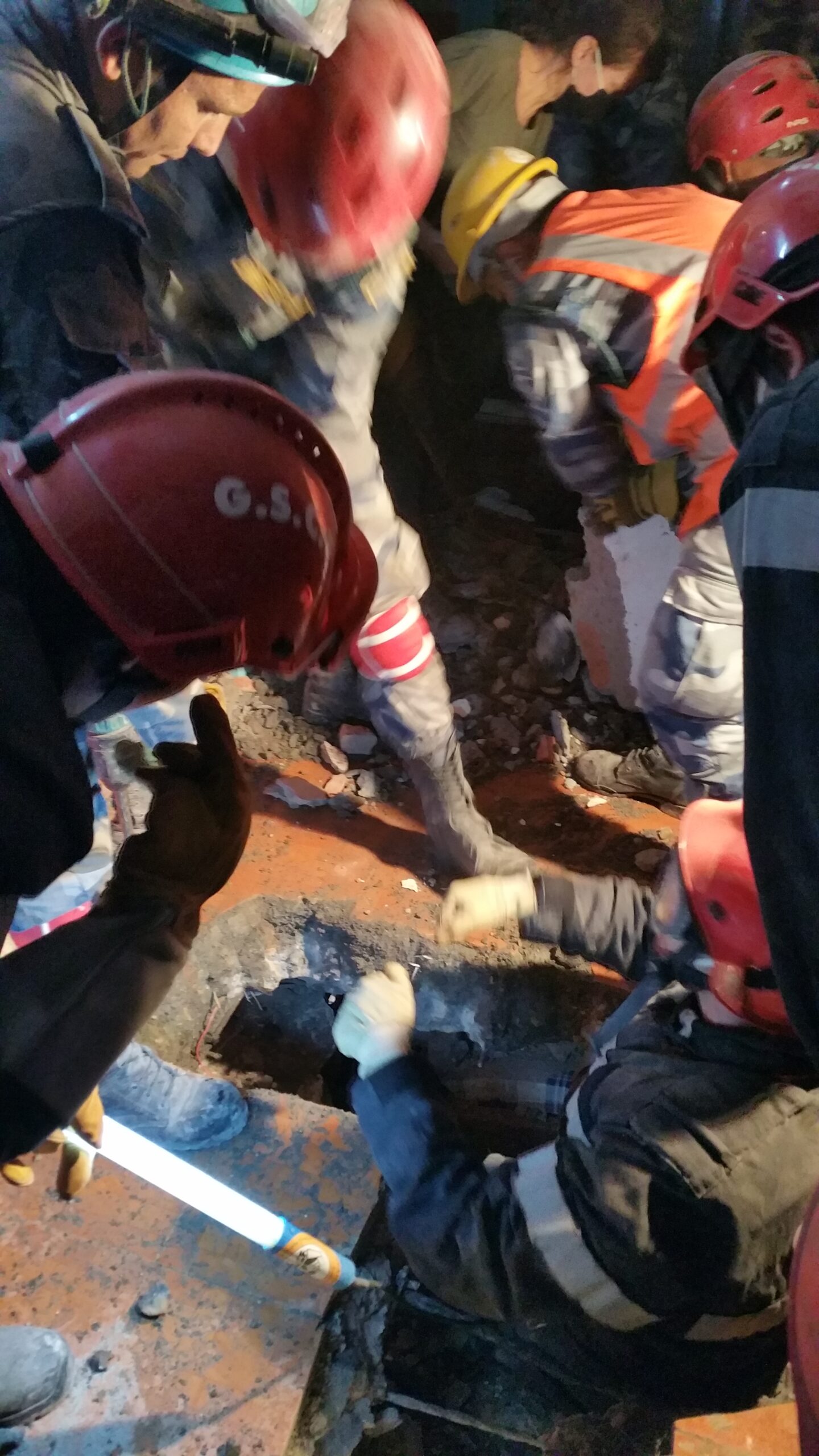 Pompiers humanitaires en mission avec le GSCF